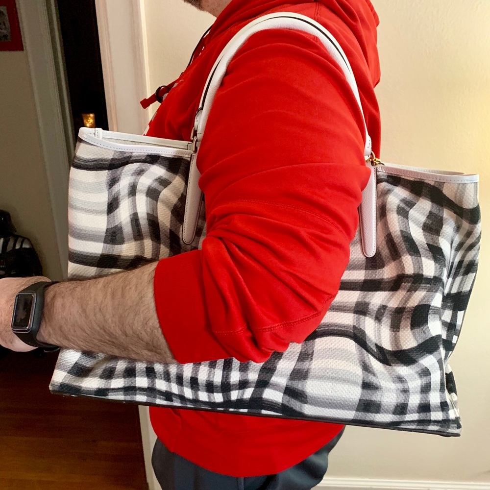 Coach Wavy Gingham Plaid Large Tote - Picture 7 of 8